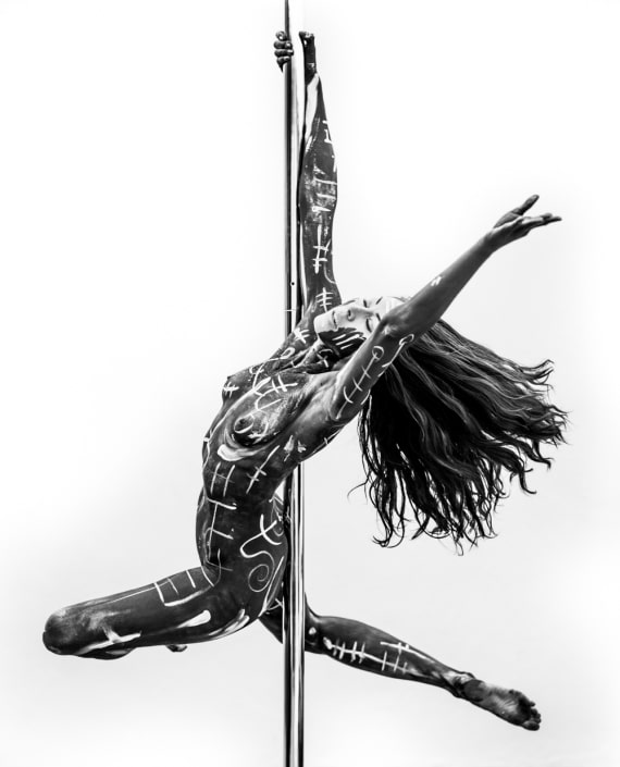 pole dance photography